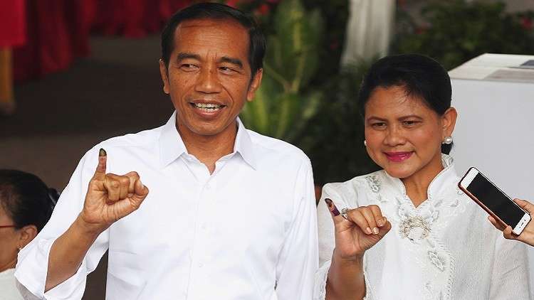 إندونيسيا بانتظار نتائج الانتخابات العامة وتسمية رئيسها الجديد