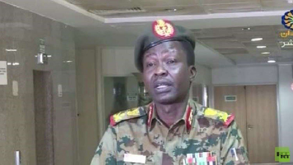 المجلس الانتقالي السوداني يعلن توقيف شقيقي البشير