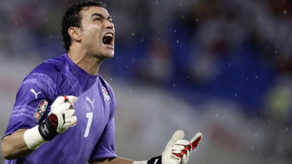 ابنة عصام الحضري تنضم لفريقه السابق بالدوري المصري