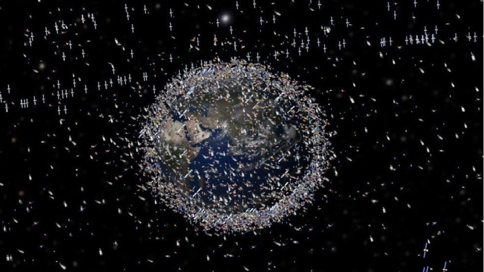 250 حادثة تحطم في الفضاء