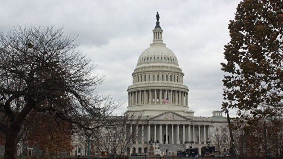 وزارة العدل الأمريكية تحوّل تقرير مولر بشأن ترامب لقدس أسرار البلاد