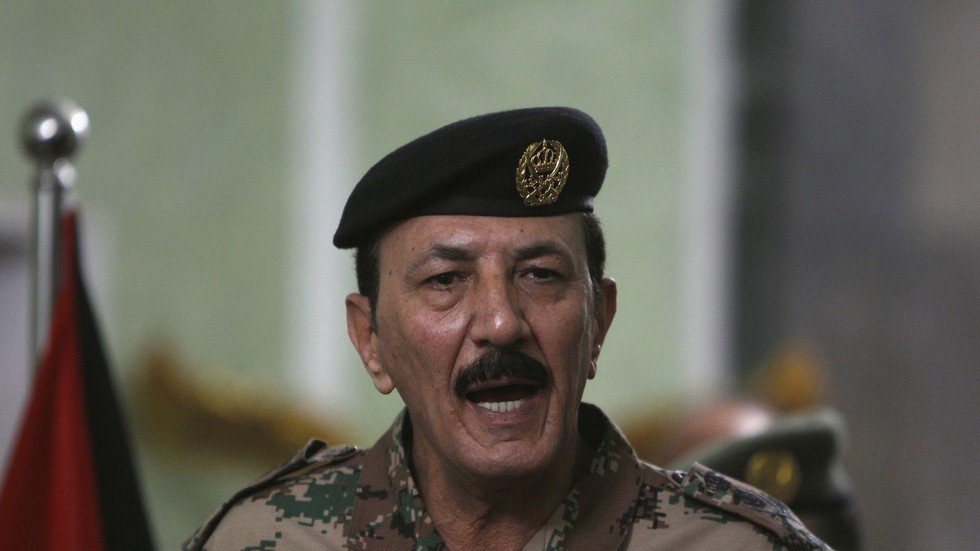 عشيرة رئيس هيئة أركان الجيش الأردني السابق تصدر بيانا غاضبا وتخاطب 