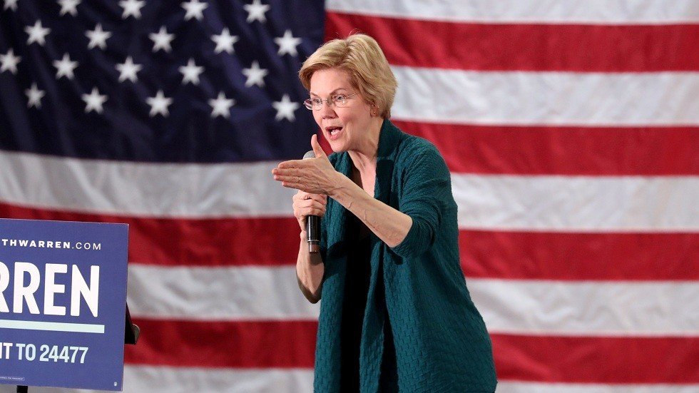 سيناتورة أمريكية تدعو لبدء إجراءات إقصاء ترامب