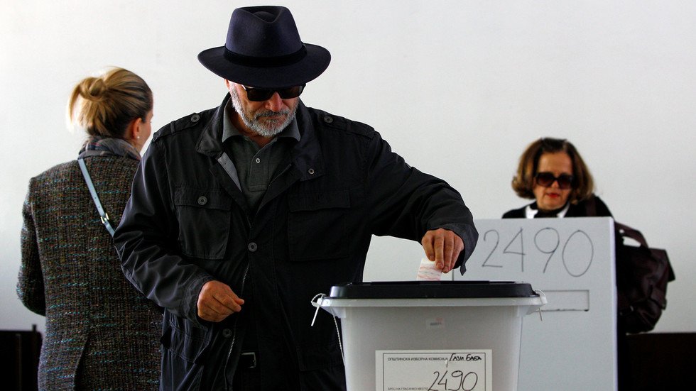 بعد تغيير اسم البلاد.. مقدونيا الشمالية تختار رئيسها 