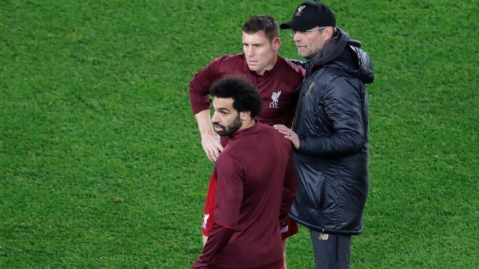 أخلاق صلاح تضع ميلنر في موقف حرج بعد تنازعهما تنفيذ ركلة جزاء