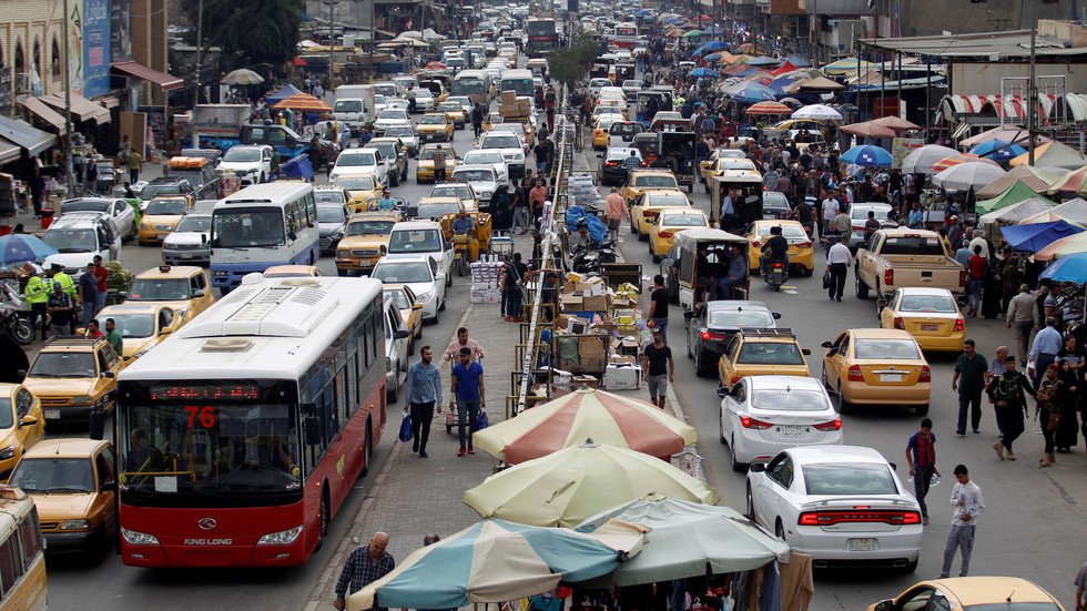 مصدر لـRT: عبور حافلتي زائرين من العراق إلى سوريا 