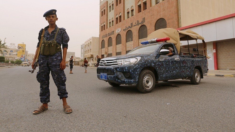 "هيومن رايتس ووتش": الحوثيون زرعوا الألغام الأرضية وقتلوا مئات المدنيين