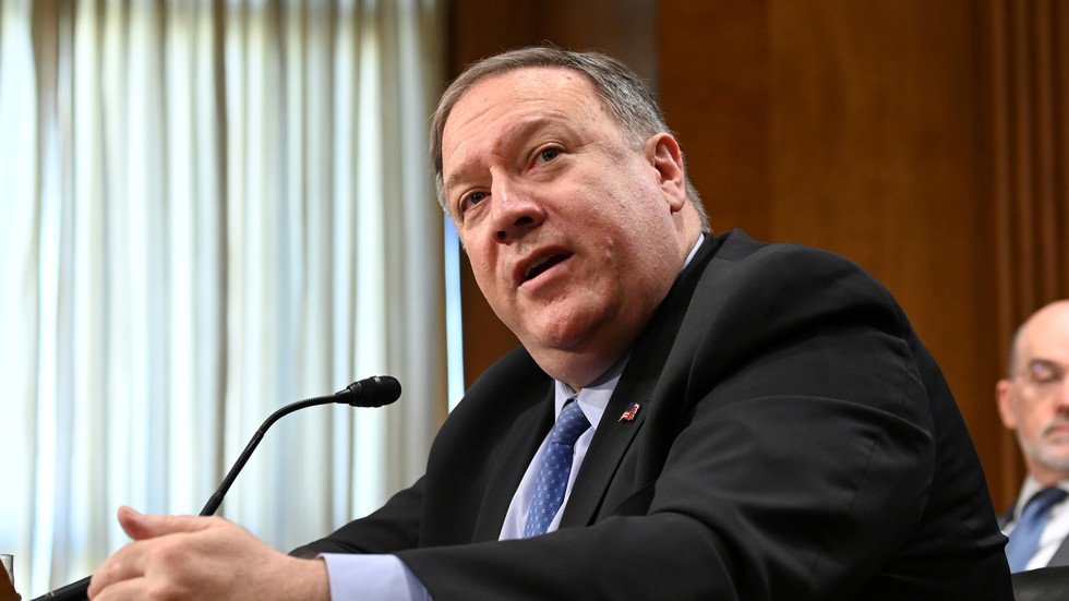 بومبيو يعلق على تغيير خامنئي قائد الحرس الثوري الإيراني