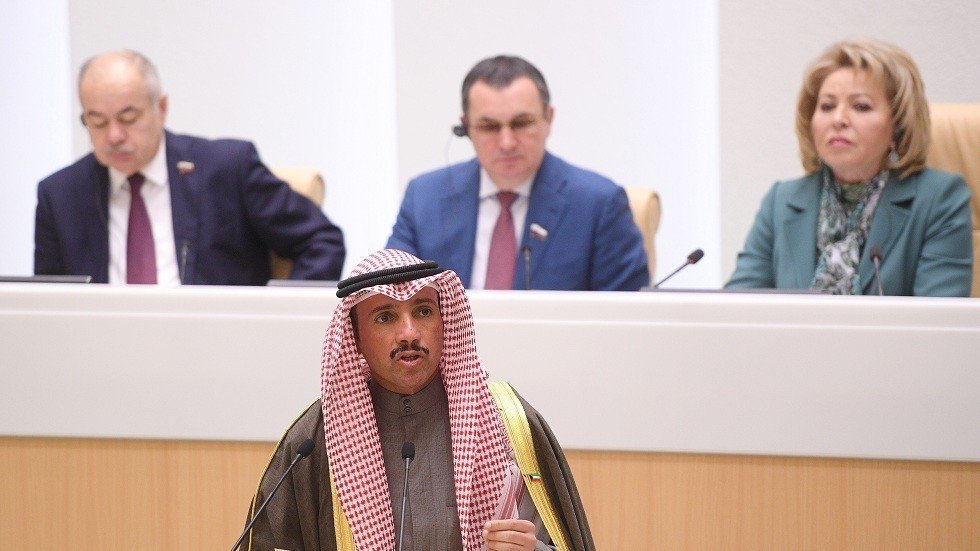 مصادر: بصيص أمل في قضية الروسية المسجونة في الكويت