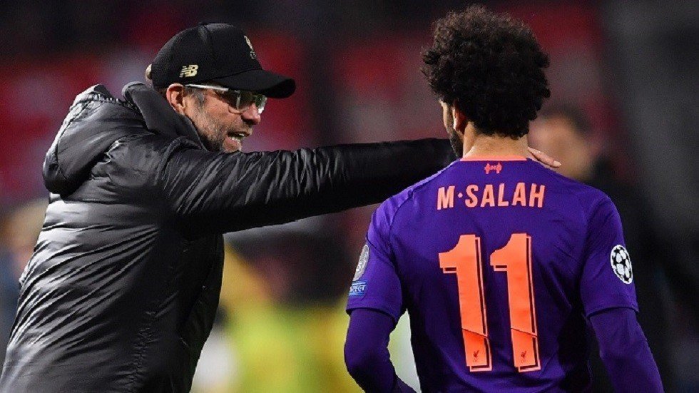 توتر العلاقة بين الفرعون صلاح ومدربه يطفو على السطح مجددا