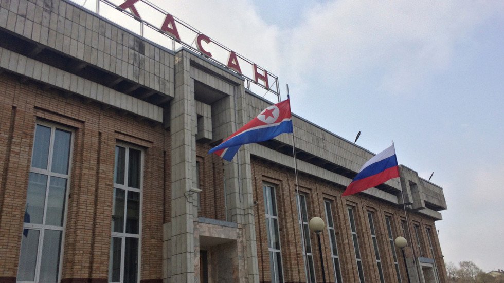 زعيم كوريا الشمالية كيم جونغ أون يصل إلى الأراضي الروسية 