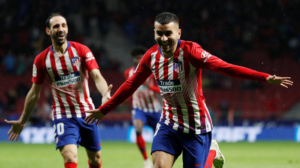 أتلتيكو مدريد يهزم فالنسيا ويؤجل حسم برشلونة للقب "الليغا"