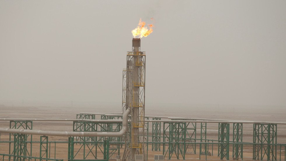 العراق.. ثالث أكبر منتج للنفط في العالم في 2030