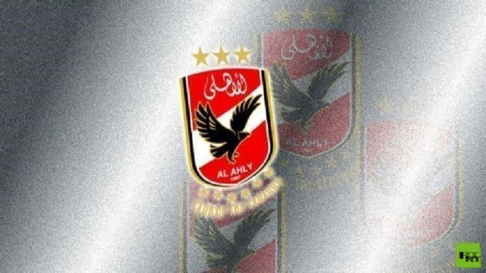 الأهلي يعبر المصري بثنائية ويقتنص المركز الثاني من الزمالك