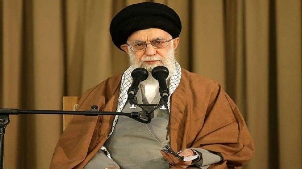 السفارة الأمريكية في بغداد "تكشف" حجم ثروة خامنئي