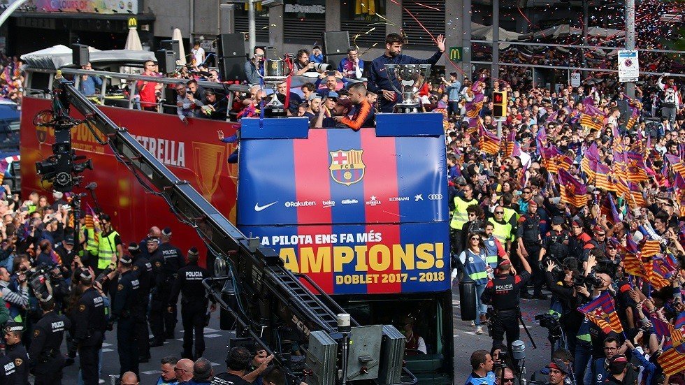 برشلونة يتأهب للتتويج بلقب الليغا غدا