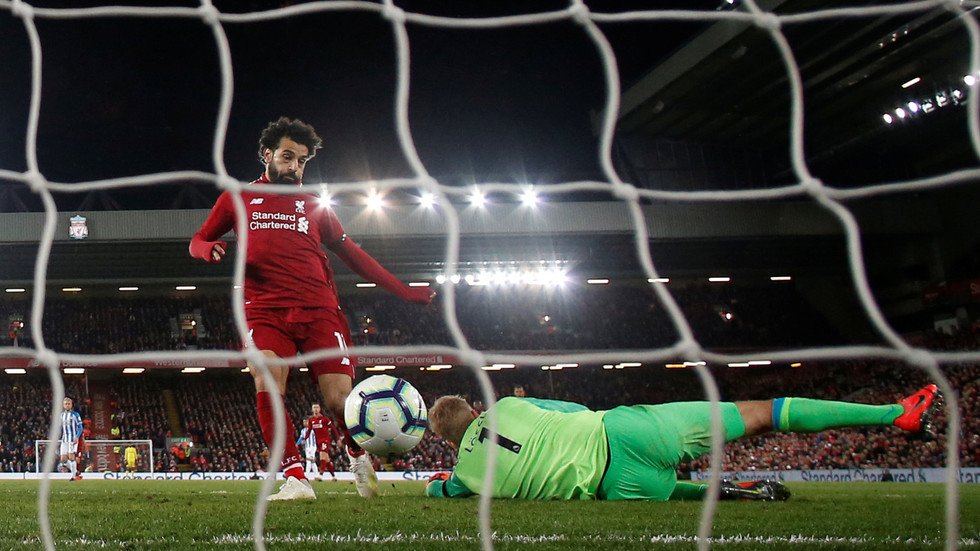 ليفربول يقسو على هيديرسفيلد بخماسية.. وصلاح يتصدر الهدافين