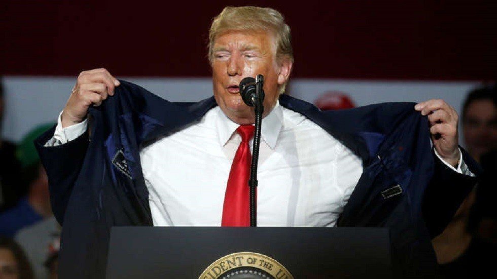 النفط يهبط 3% بضغط من ترامب على أوبك لخفض الأسعار