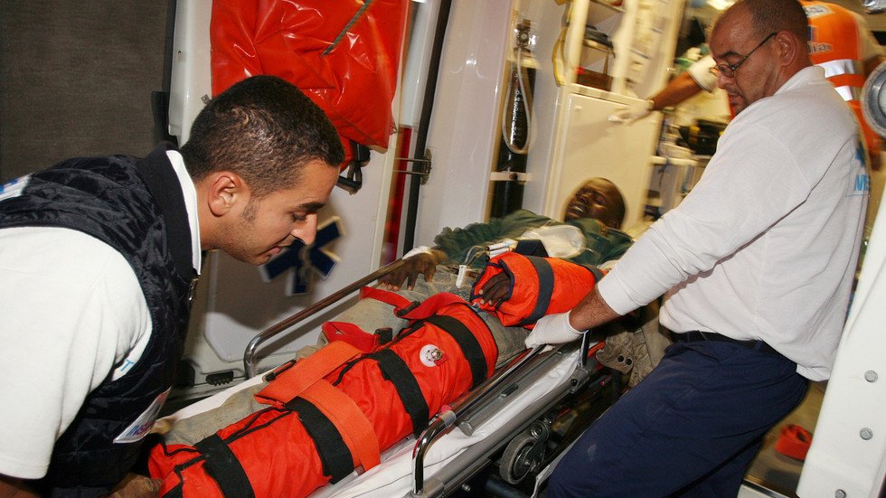 مقتل 16 مهاجرا إفريقيا في حادث سير شمال شرقي المغرب