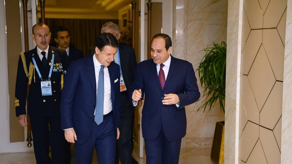 السيسي يؤكد دعمه الكامل للكشف عن ملابسات مقتل ريجيني