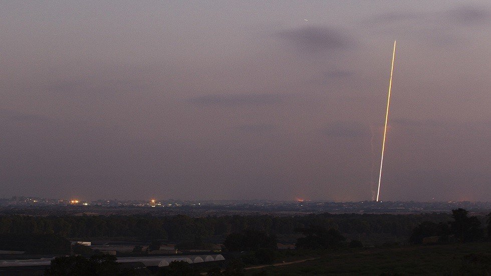 إسرائيل: سقوط صاروخ لحماس قرب السواحل الإسرائيلية