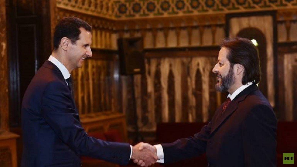 بإعلانه تأييد الأسد وحسون لها .. صالح يفتح نقاشا حول "العلمانية السورية"