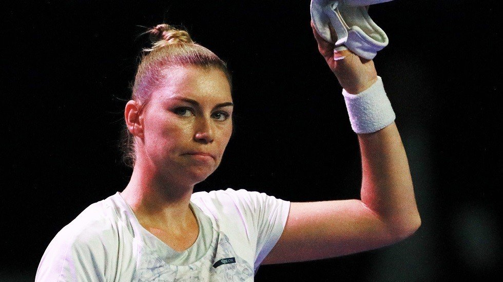 الروسية زفوناريوفا تودع الرباط (فيديو)