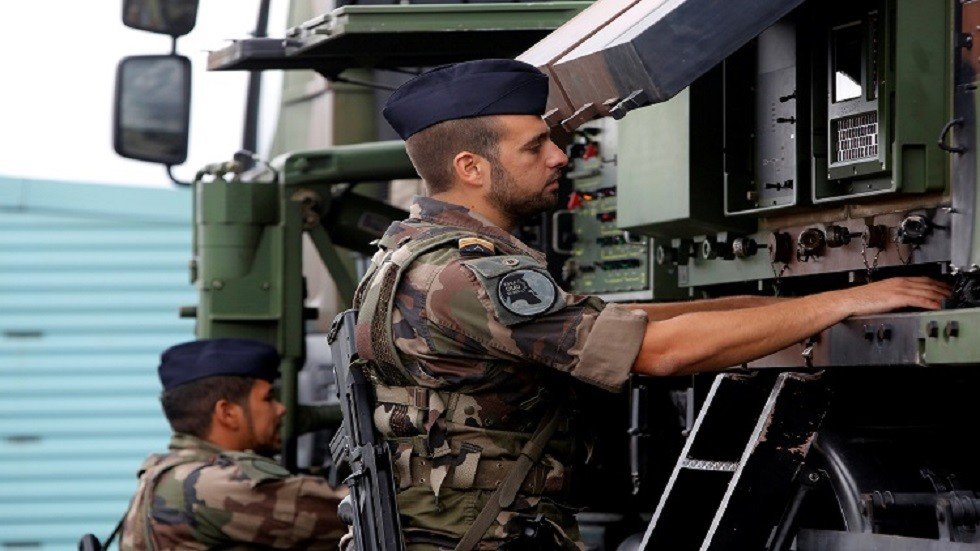 فرنسا تنفي استخدام أسلحتها ضد مدنيين في اليمن وتفاجئ السعودية بوصف غير مسبوق