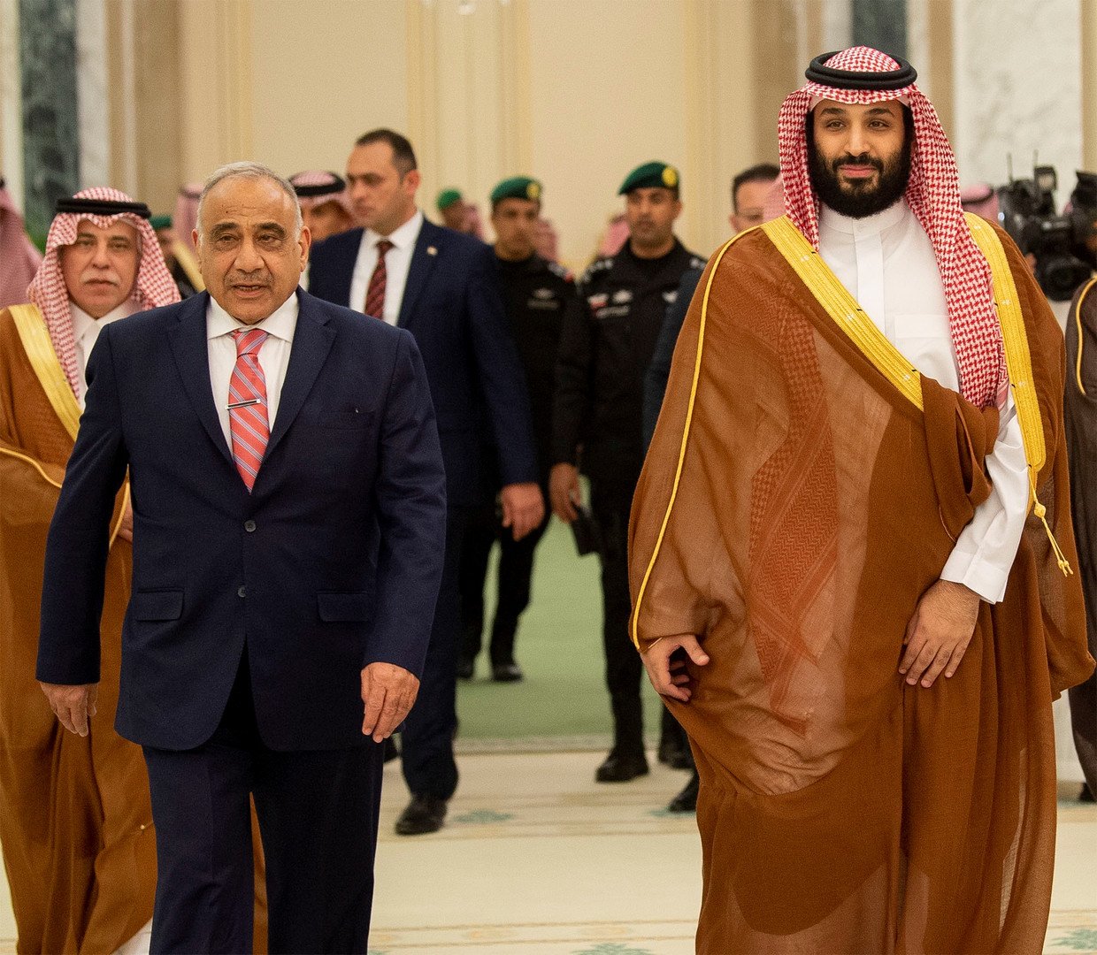 محمد بن سلمان: نضع كل إمكانات وخبرات السعودية في خدمة العراق
