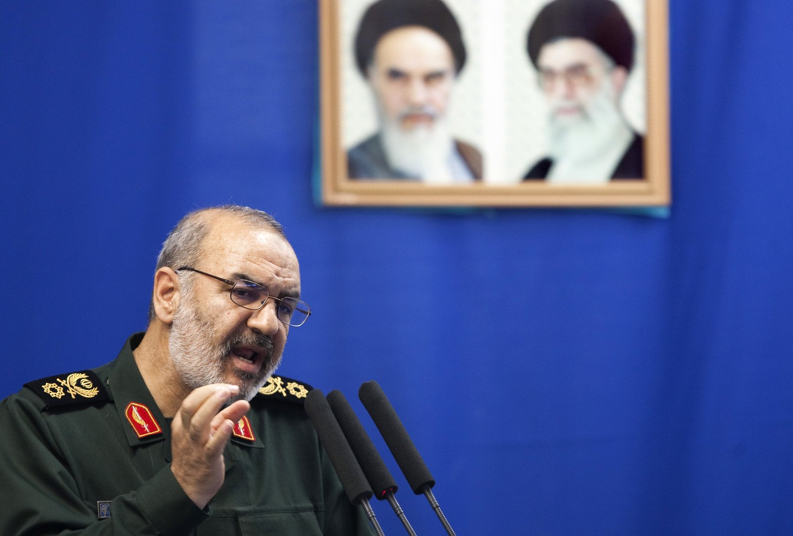 خامنئي يعفي الجعفري من قيادة الحرس الثوري الإيراني ويعين سلامي خلفا له