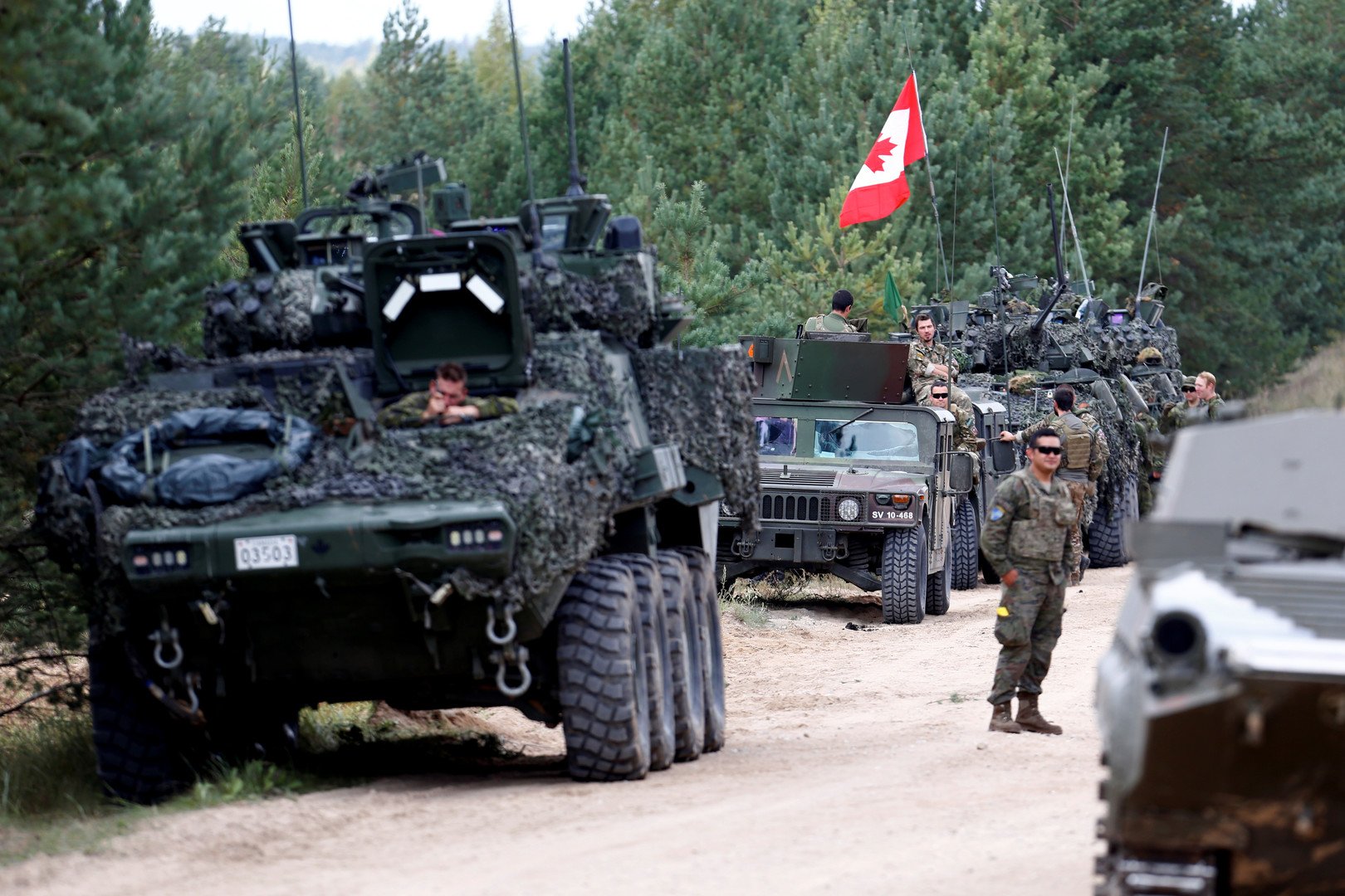 الجيش الكندي يتدخل لوقف كارثة عصفت بالبلاد