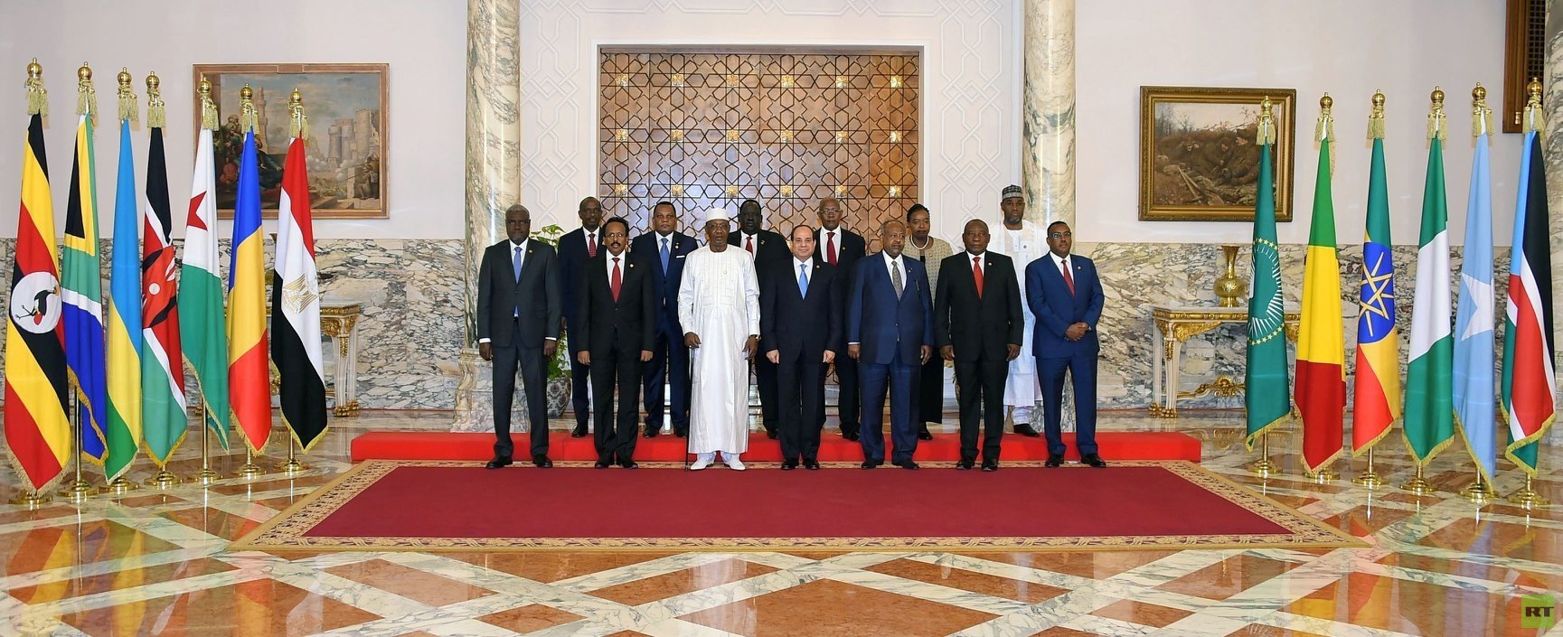 السيسي ينجح في إقناع الاتحاد الافريقي بمد مهلته لتسليم السلطة في السودان إلى 3 أشهر