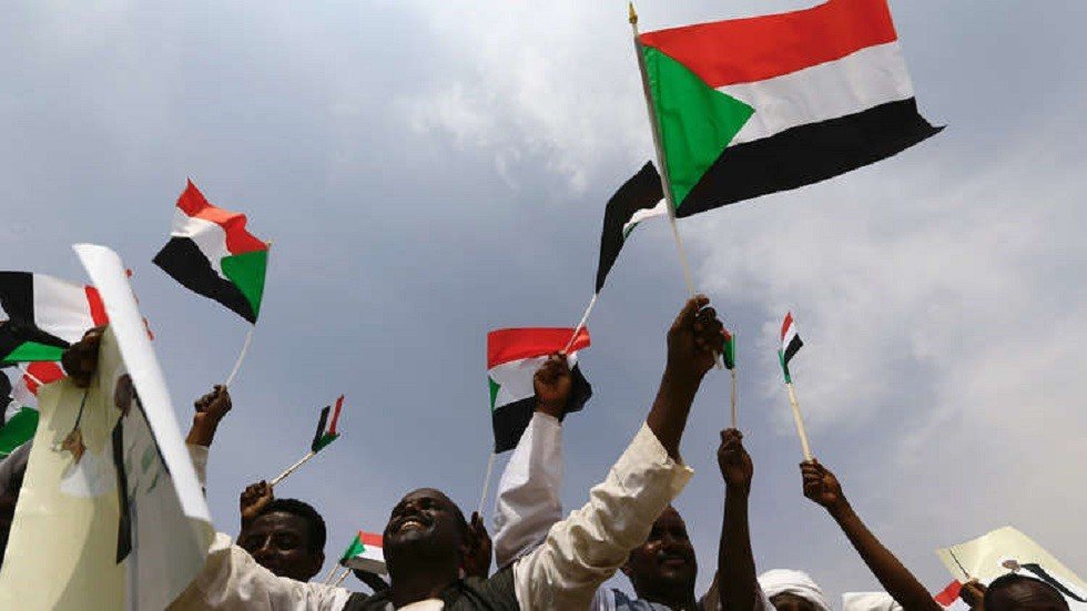 اتفاق أولي على تشكيل مجلس سيادي في السودان من مدنيين وعسكريين