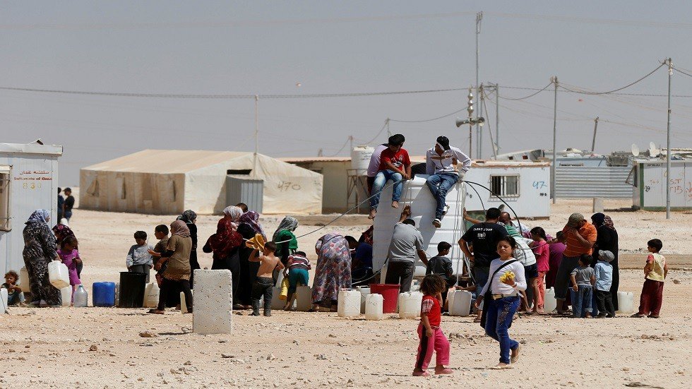 الأردن يباشر تطعيم اللاجئين السوريين ضد كورونا