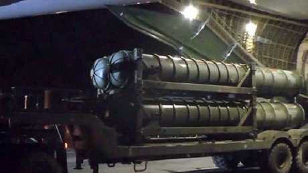 بومبيو: صواريخ إس-300 الروسية في فنزويلا لن تعرقل عملية محتملة لجيشنا