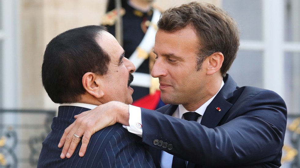 وزير خارجية البحرين يرد على الإليزيه