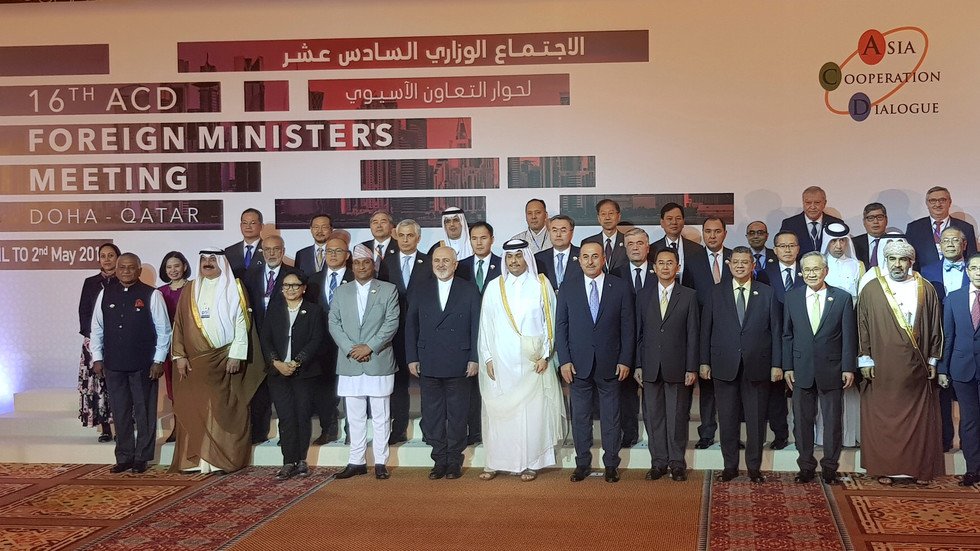 السعودية والبحرين تشاركان في اجتماع بالدوحة لأول مرة منذ اندلاع أزمة الخليج وقطر توضح