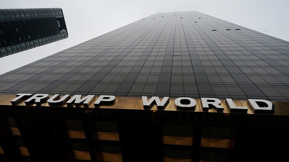 استئجار حكومات أجنبية وحدات في برج ترامب يثير مخاوف من انتهاك الدستور