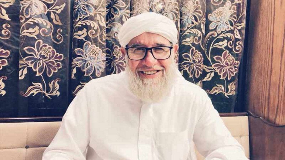 بالفيديو.. نعش الشيخ صافي الذي "أضحك السوريين وجمعهم" 