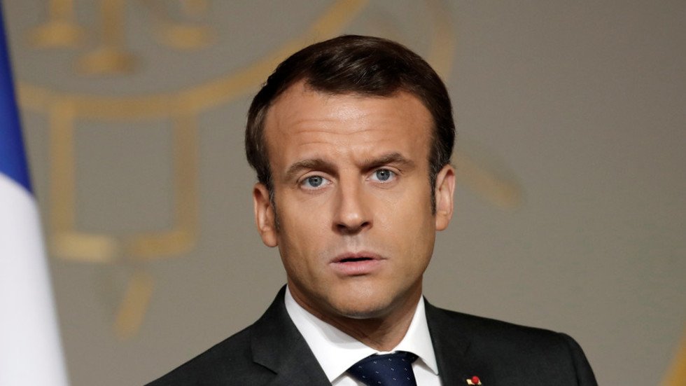 ماكرون "يندد" بتعرض إسرائيل للقصف  
