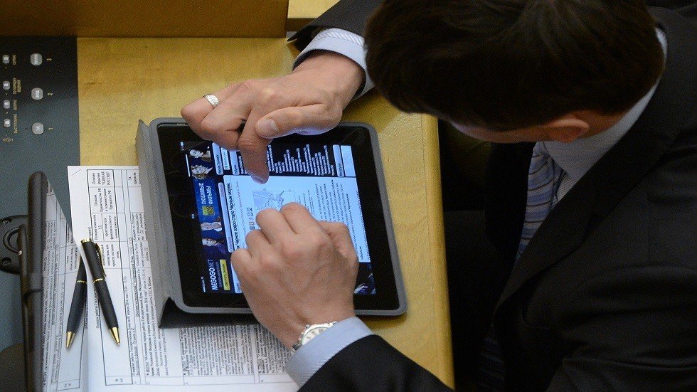 روسيا تعلن عن تصنيع برمجة مستقلة عن ويندوز تماما