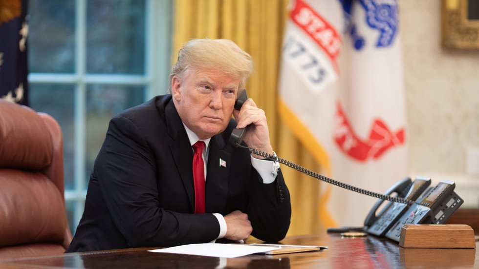 ترامب تنفس الصعداء وسرعان ما اتصل ببوتين