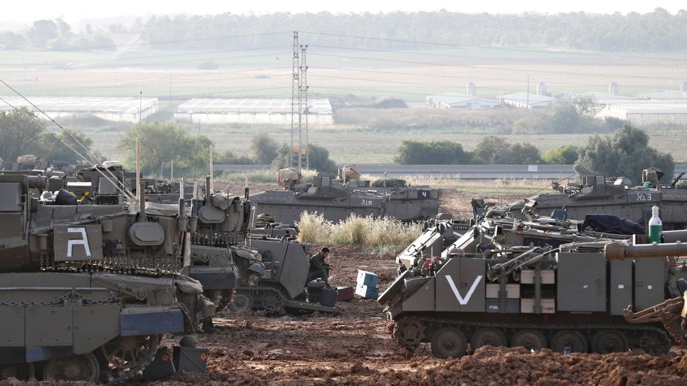 قائد الجيش الإسرائيلي يهدد بقصف غزة بقوة عند الضرورة