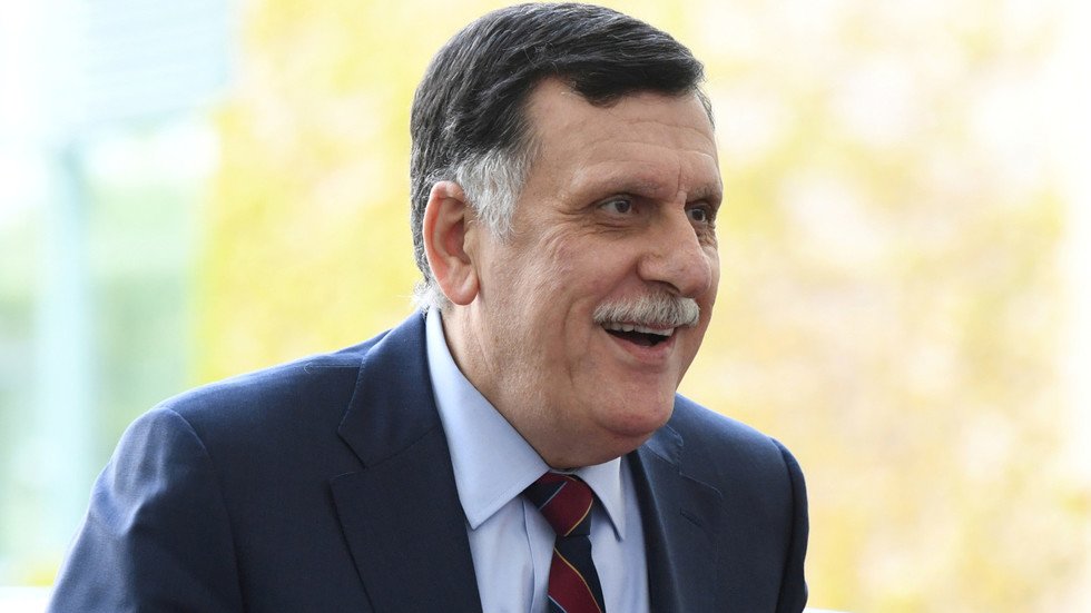 السراج يلتقي ماي في لندن