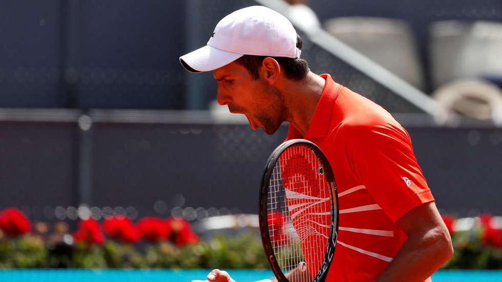 دجوكوفيتش يتخطى شاردي في دورة مدريد