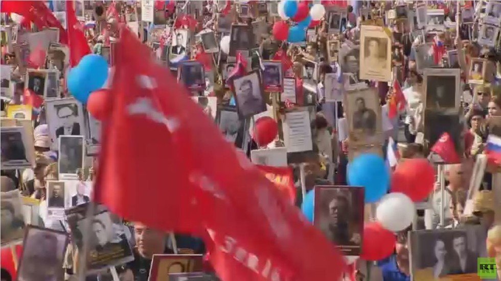 مسيرات الفوج الخالد في روسيا والعالم