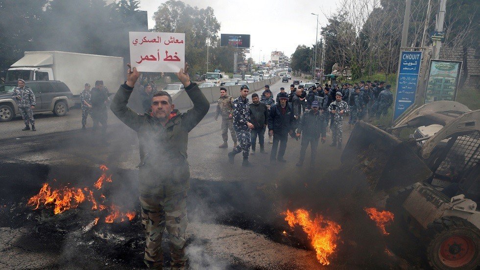 لبنان: تقليص عدد الجنود المستفيدين من مزايا الخدمة على الجبهة 