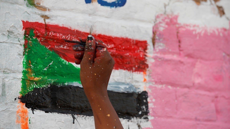 تجمع المهنيين السودانيين يشبه المجلس العسكري بالنظام السابق