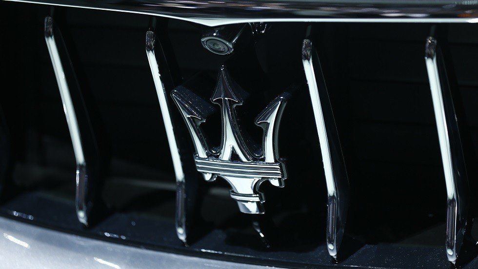 "Maserati" تنضم إلى أسرة سيارات شرطة دبي !