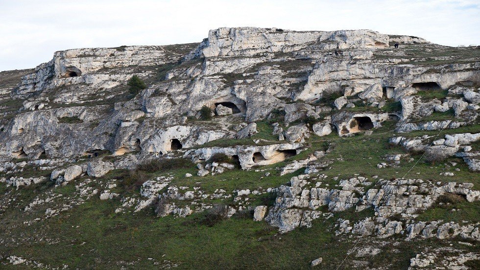 كيف عاشت عائلات العصر الحجري قبل 14 ألف سنة؟